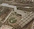 Estação Brás do Metrô (à esquerda) e mezanino de integração com as estações de trem, 1982.