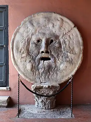A famosa "La Bocca della Verità".