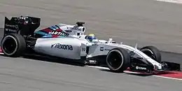 Felipe Massa pilotando o FW37 no GP da Malásia de 2015.