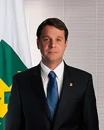 Senador pelo Distrito FederalJosé Reguffe(Sem partido)(2015 – em exercício)