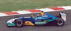 Heinz-Harald Frentzen pilotando a Sauber C22 no Grande Prêmio da França de 2003.