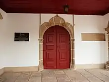 Entrada da Igreja da Graça