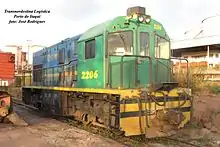 Na imagem, locomotiva diesel-elétrica GE U10B número 2206 nas cores da RFFSA Nordeste com Logo da CFN. Atualmente FTL
