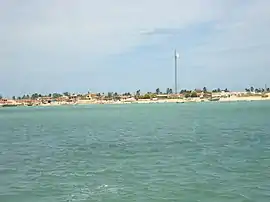 Fotografia de Galinhos a partir do estuário do Rio Aratuá