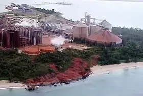Planta de alumina em Nhulunbuy, junho de 2000