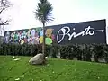 Grafito em homenagem a Xoán Manuel Pintos.