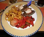 Um prato de um restaurante australiano.