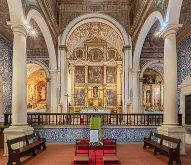 Altar-mor com retábulo de João da Costa