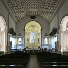 Vista interior da Igreja Paroquial de Santa Maria de Lagos