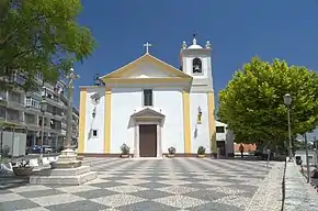 Igreja de Santiago em Camarate
