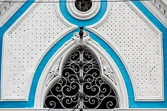 Arco gótico da fachada