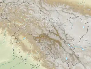 Saltoro Kangri está localizado em: Ladaque