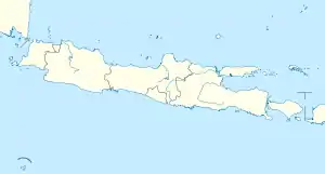 Anyer está localizado em: Java