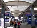 Interior do Terminal Metropolitano de Campinas.