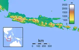 Monte Merapi está localizado em: Java