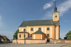 Igreja de São Pedro e São Paulo, em Pruské.