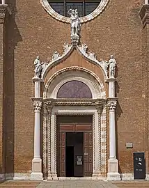 Portal Igreja Madonna dell'Orto.