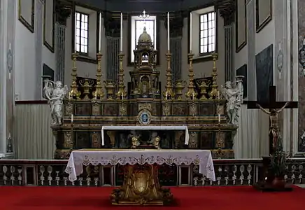 Altar-mor.