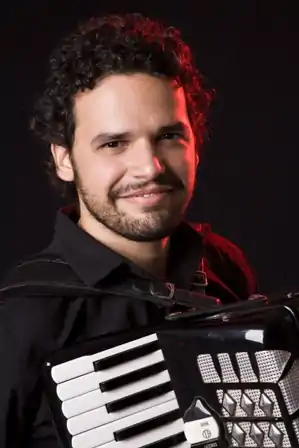 MarceloCaldiEstúdioFernandoGasparini02-2011parte2