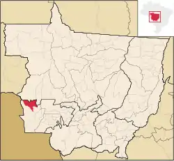 Localização de Nova Lacerda em Mato Grosso