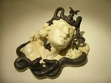 Medusa por René Lalique