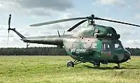 Um helicóptero Mil Mi-2, modelo usado pela força aérea da Letônia.