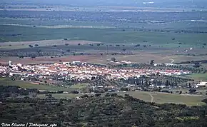 vista da entradaFicheiro:8777151 UIpdr.jpg