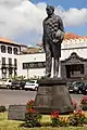 Monumento em homenagem ao duque de Ávila e Bolama na cidade da Horta.