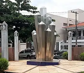 Monumento no centro da cidade