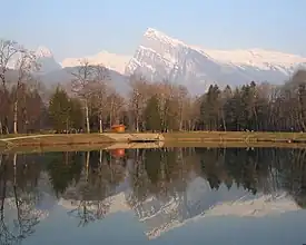 Vista do "lac bleu" e do monte Criou