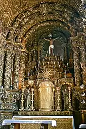 Capela-mor, Altar