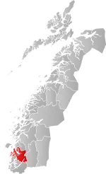 Mapa do condado de Møre og Romsdal com Brønnøy em destaque.