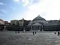 Piazza del Plebiscito e a Basílica de San Francesco di Paola