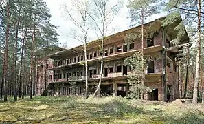 Edifício de nitração de celulose visto de fora