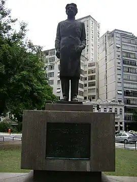 Estátua de Oswaldo Cruz, Rio de Janeiro