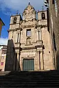 Escadaria da igreja de Santa Maria.