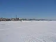 A cidade e o lago Mjøsa