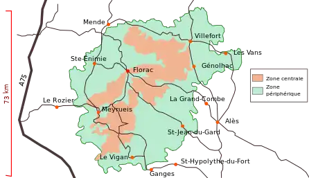 Mapa do Parque Nacional das Cevenas, mostrando em vermelho a zona central protegida e, em verde, a área abrangida pelo parque.