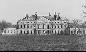 Palácio Sanguszko nos anos 1933-1938