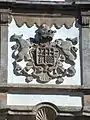 Dois suportes (leões) nas armas dos morgados de Mateus, esculpidas no Palácio de Mateus