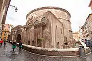 Basílica de Netuno, restos do Pórtico dos Argonautas e Panteão.
