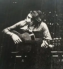 Pappo tocando no "guitarra criolla" e show, 1967.