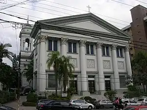 A Paróquia Nossa Senhora Auxiliadora.