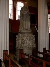 Estátua do Cardeal Paul Cullen criada por Thomas Farrell em 1882 ;Pró-Catedral de Santa Maria, Dublin