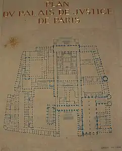 Planta do primeiro andar em 1934, gravada em uma parede dentro do edifício