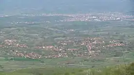 Vue de Vasilj avec le mont Vrlejica