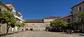 Praça com o Pazo do Marquês de Aranda ao fundo