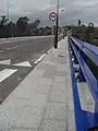 A ponte com a ciclovia do lado esquerdo