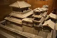 Um palácio da cerâmica da dinastia de Han do museu provincial de Henan