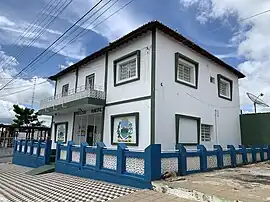Sobrado onde funciona a prefeitura municipal.